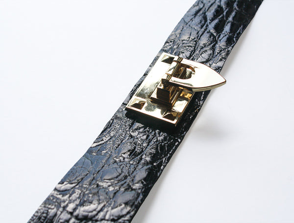 Alligator choker necklace